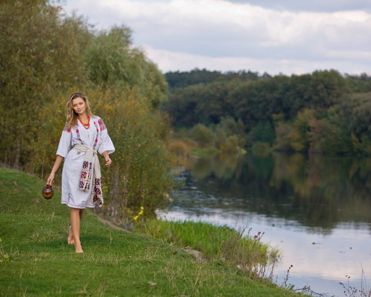 Nude girl Slavic women in Tunis